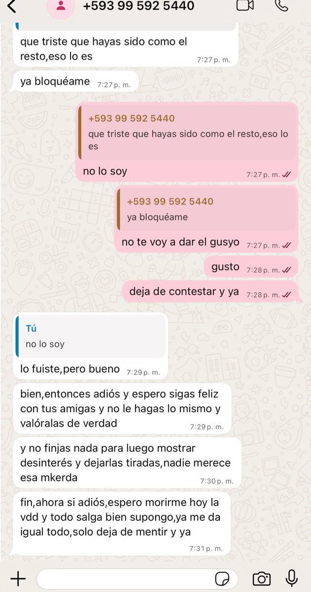 BUAAA ESTABA RE LOCAA. por el 2021 igual me habló por coincidir en leer las historias de vir (leader jeon creo) y dos días hablamos me parece y cada cinco mensajes era peleando el que no le respondía, luego que me hartó terminó re tranqui con mensajes como