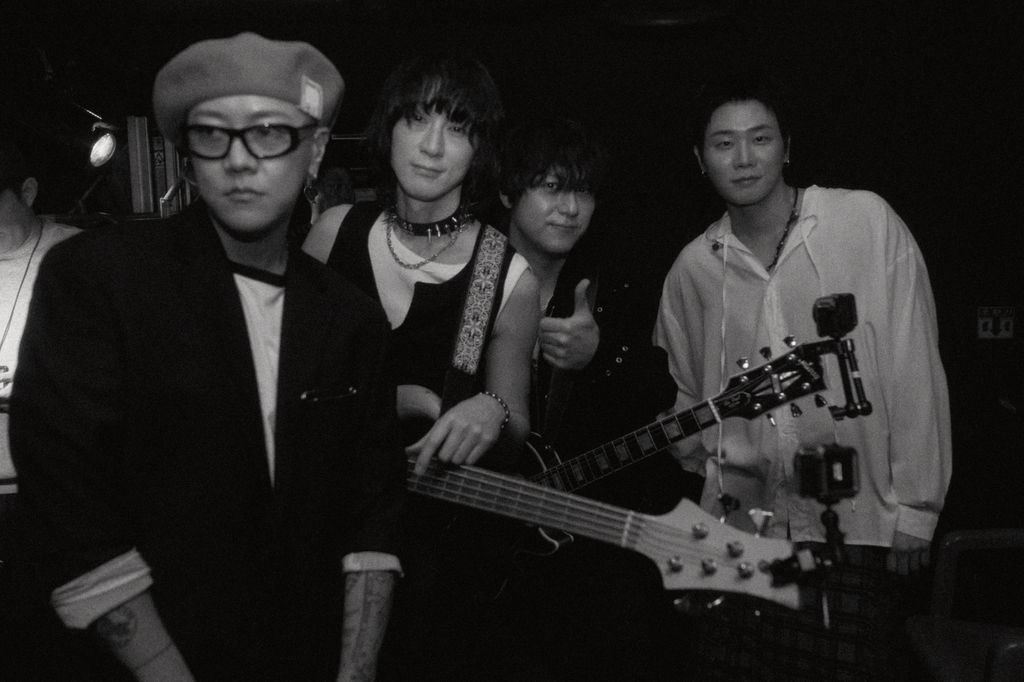 naru 나루 tweet media