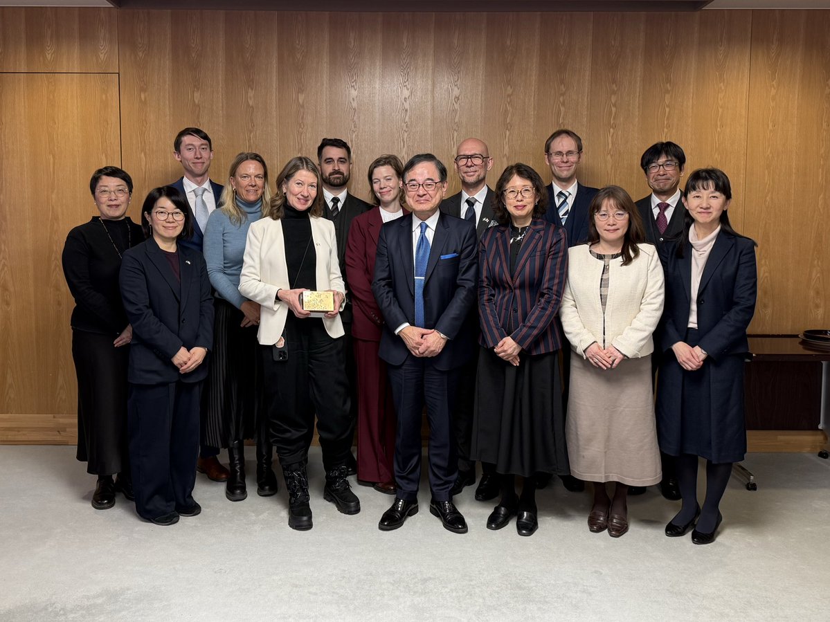 スウェーデン大使館 tweet media