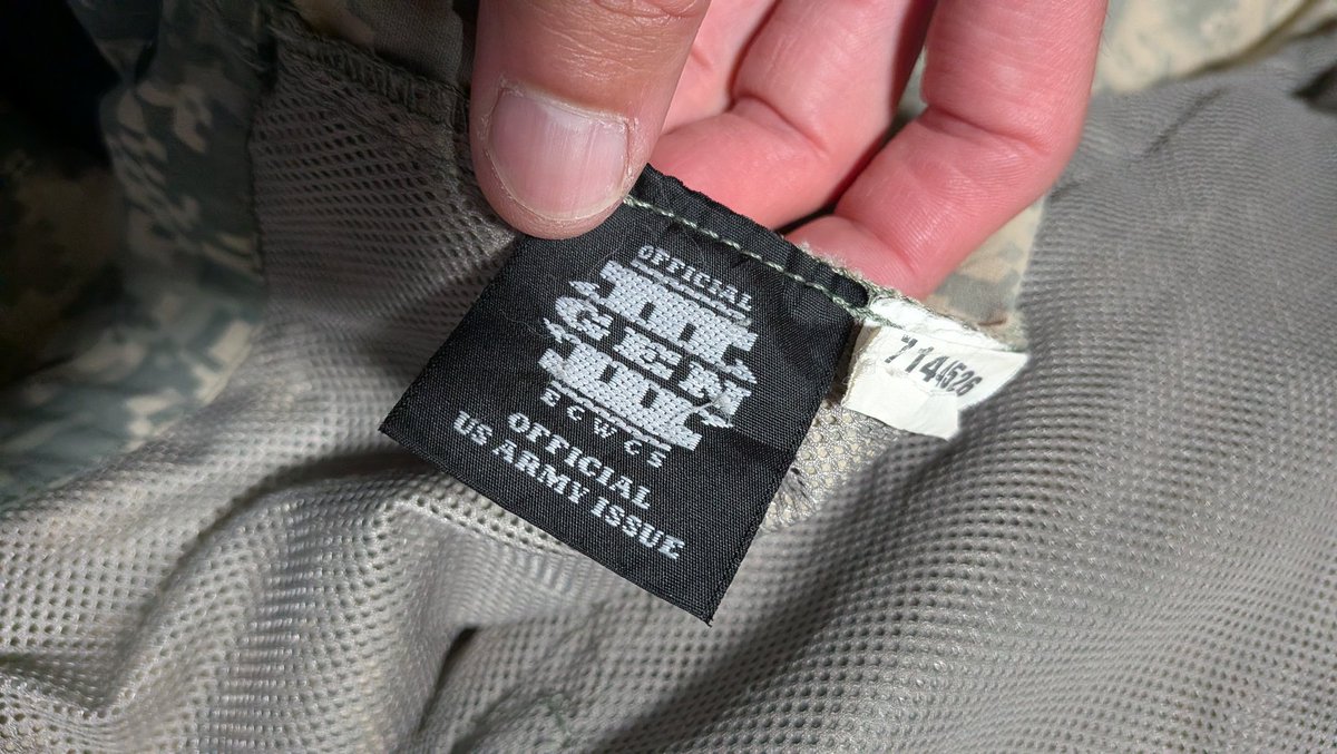 SBI㌠ ステッカー事業部 tweet media