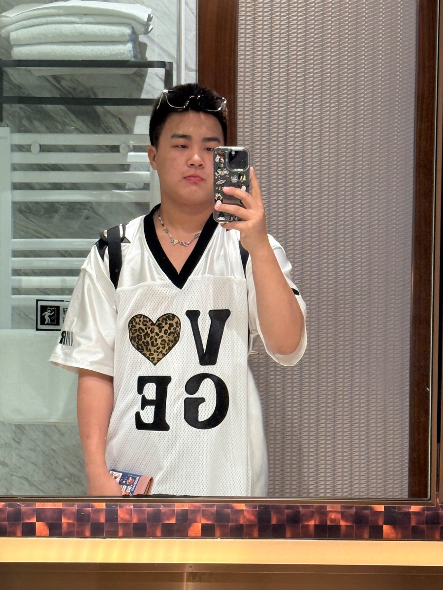 富九三君 tweet media