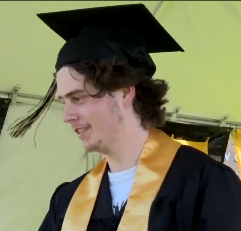 LOOKSNEET tweet media