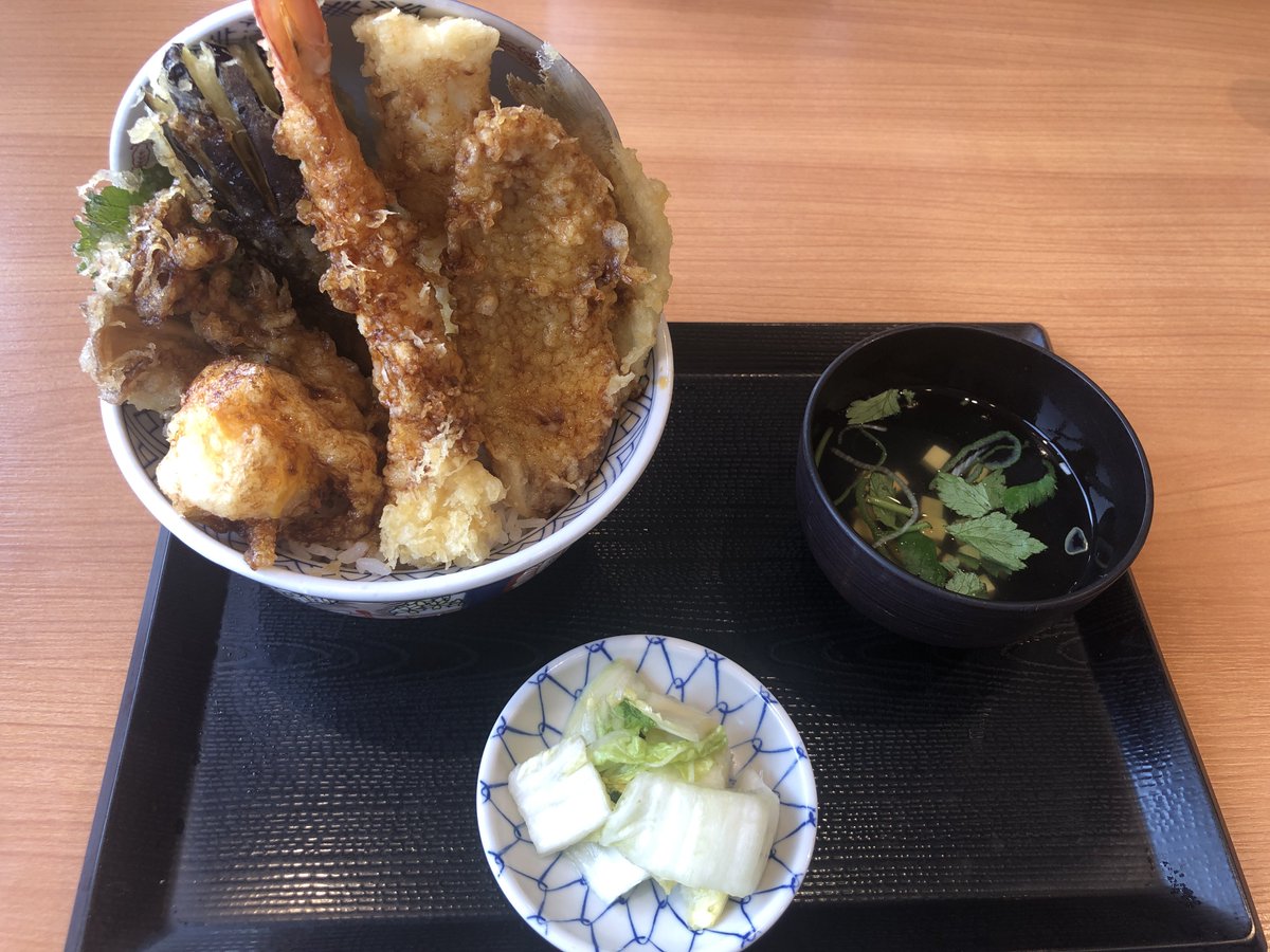LiccaFell's tweet photo. いい天丼食わせてもらた
がばうまかた https://t.co/zBNHT5Lg2V