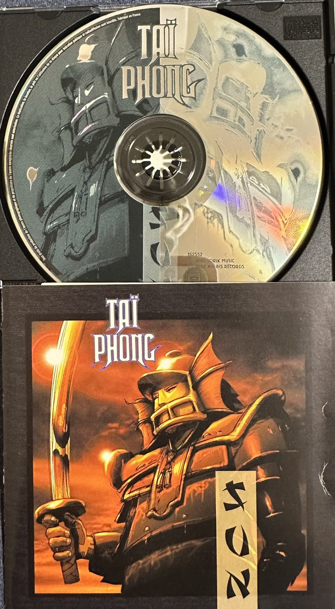 MuvTbDl51nxzoHi's tweet photo. #音源ゲットだぜ!
#音源ナンバー678
#TaiPhong
#SUN
#DiscUnionヘビーメタル館
Taï Phongの持ってないアルバムも収集中、で見つけた「SUN」確か、再結成してアルバム制作するに辺り条件が、名曲「Sister Jane」のリメイクと言う事でした年!今回(Definitive Version)入ってまス。 https://t.co/jYgP38Dx4Y