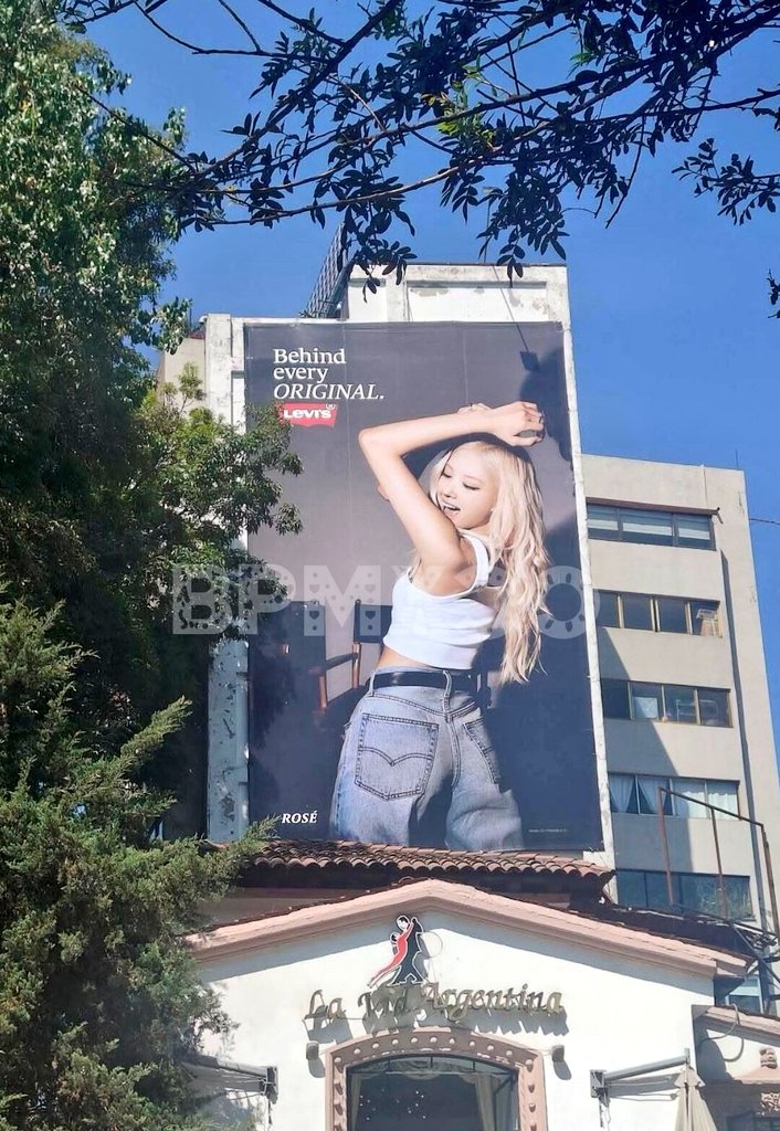 BLACKPINKMXCO tweet picture
