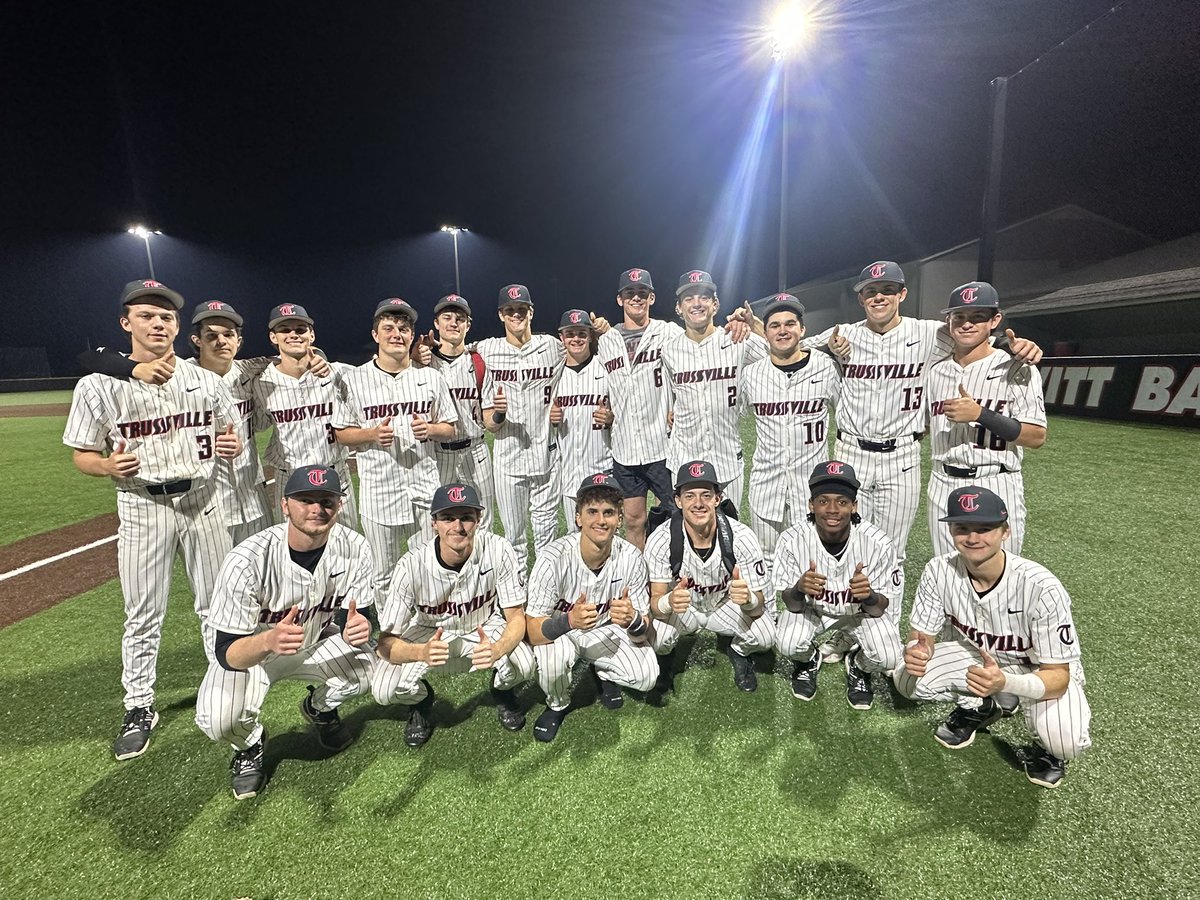 Hewitt Baseball tweet media