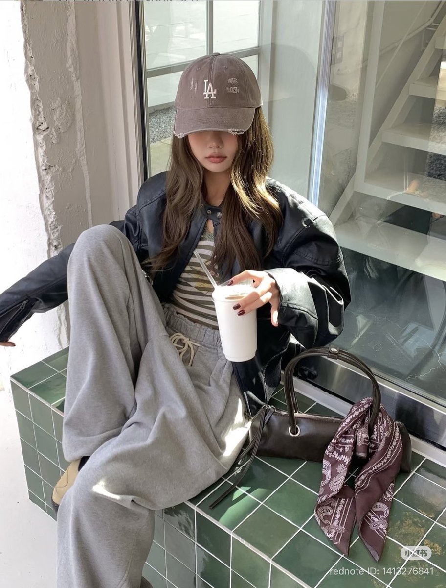 cholymarkk's tweet photo. 🧢PRE ; MLB หมวกลดราคา มี 3 สี จากราคา 1200+ ( มีจำกัด ) 

🛳️ เหลือ ✈️ 890 

🫧 มัดจำ 100 ที่เหลือชำระตอนของถึงไทย 

🔖 ค่าส่งในไทยเหมาems 40 

🛻 สั่งซื้อทาง dm หรือ ไลน์ https://t.co/232E3hKvll

#พรีเกาหลี https://t.co/5hrgVo54hj