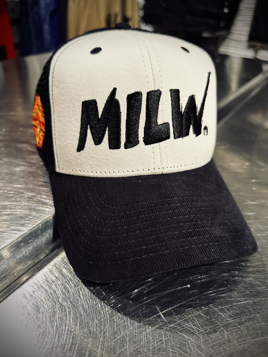 414 MILWAUKEE tweet media