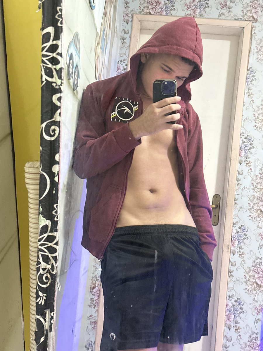 244Dbolado's tweet photo. Chuvinha vá com calma que eu to solteiro 😪

#PINTOAWARD
#PINTOAWARDS
#PINTOSAWARDS
#PINTOSAWARD
#XOTAAWARDS #PEITOAWARDS
#TROCONUDS https://t.co/HoqBAlVWCf