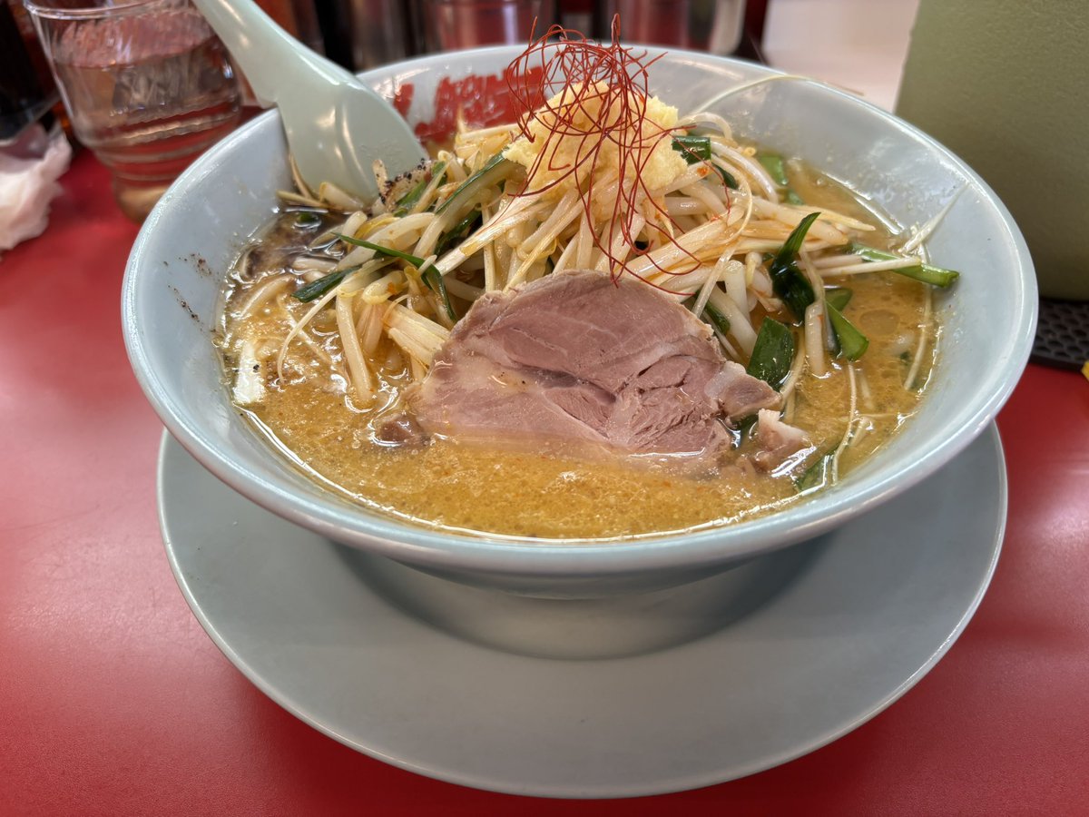 os52756579's tweet photo. 久々の釣りでGG！！
人生初のイカ大量でうれぴーです☺️
勝利祝いのラーメンも食って事故らずご安全に帰ります🫡 https://t.co/ZcknIh5sfn
