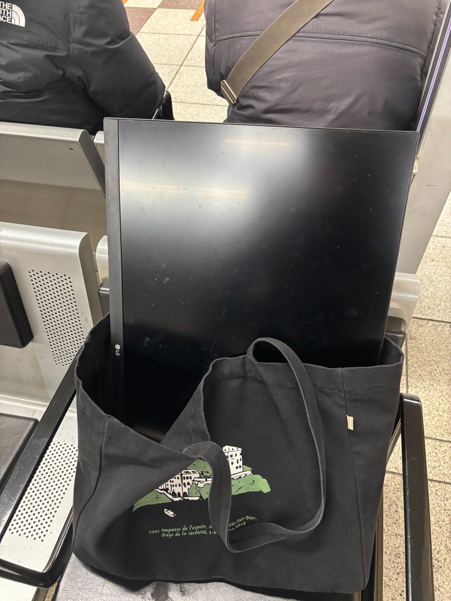 はぎー tweet media