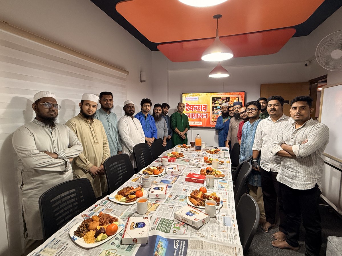 nerddevs's tweet photo. Office Iftar gathering 🌙
An evening of togetherness, reflection, and gratitude with the team. Wishing everyone a blessed Ramadan.

#Ramadan #Iftar #TeamCulture https://t.co/9xtTyRW6u2