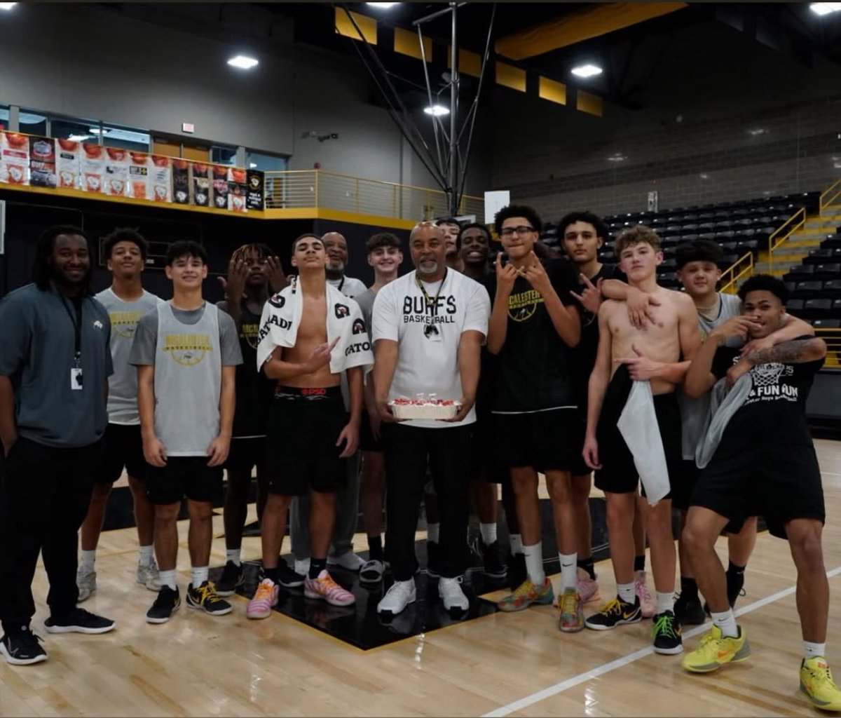 Brandon Smith-#918 916 5668 tweet media