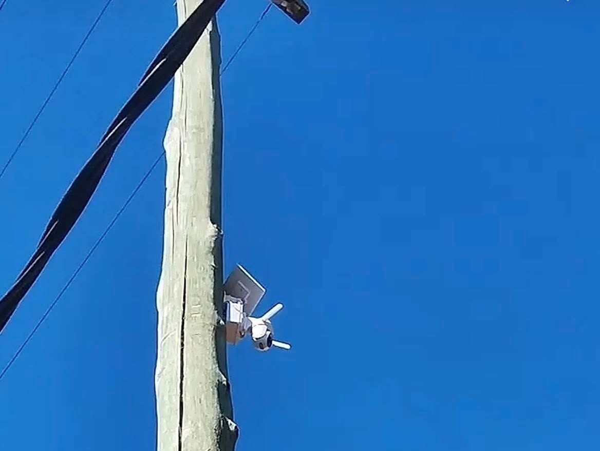 claucelo1's tweet photo. ⚠️Comenzamos con la instalación de cámaras en los puntos donde históricamente se forman basurales en Progreso.
Para reportar basurales o solicitar orientación: 1828 – interno 83
Cuidar Progreso es tarea de todos!!!
#MunicipioProgreso https://t.co/X27IpFw3EB