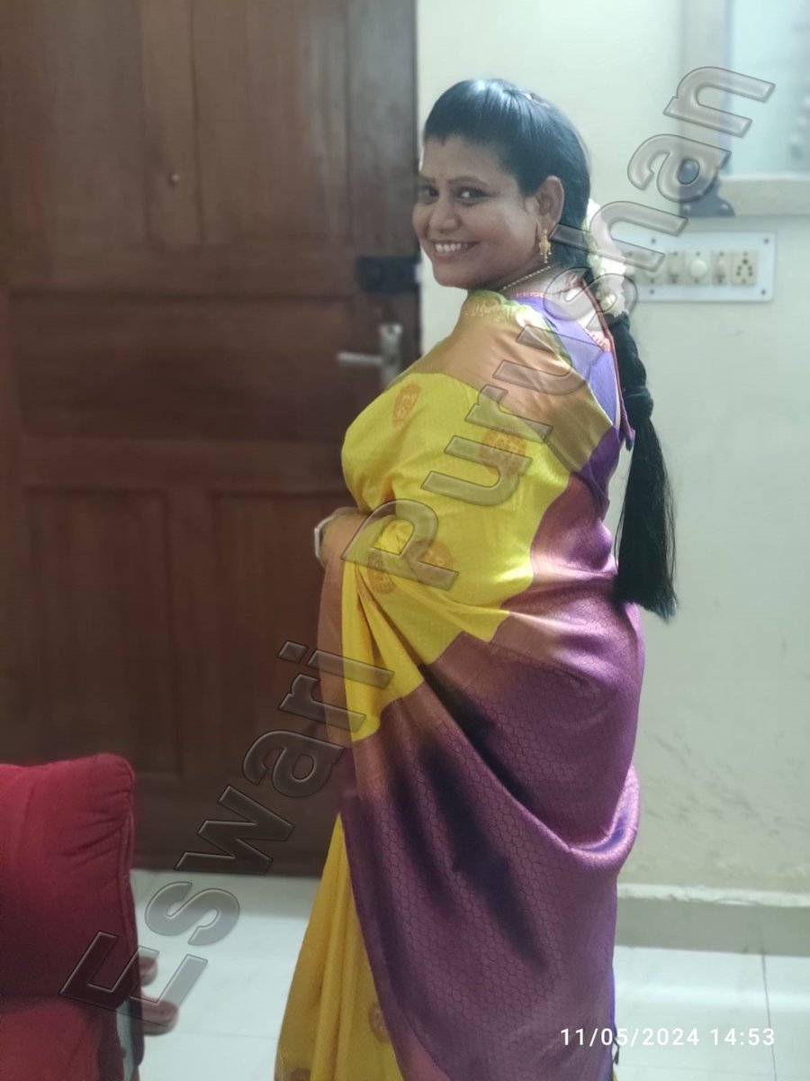 jananilover6's tweet photo. Eswari aunty molaiya paarunga da muttitu nikuudhu💋 https://t.co/gUVZEw2GoJ