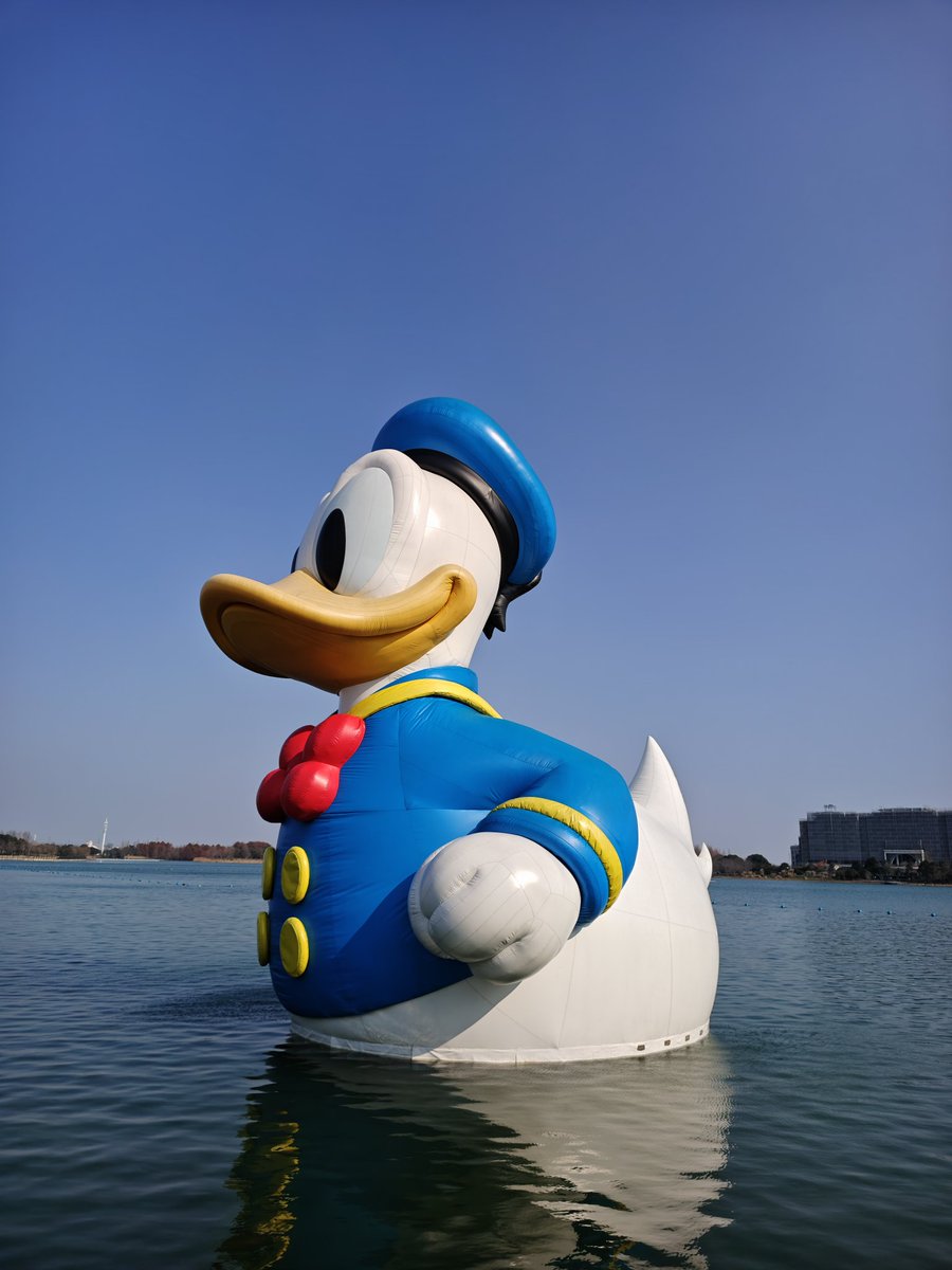 ZJT10000's tweet photo. Shanghái Disneyland https://t.co/fOrzsCEQ2c