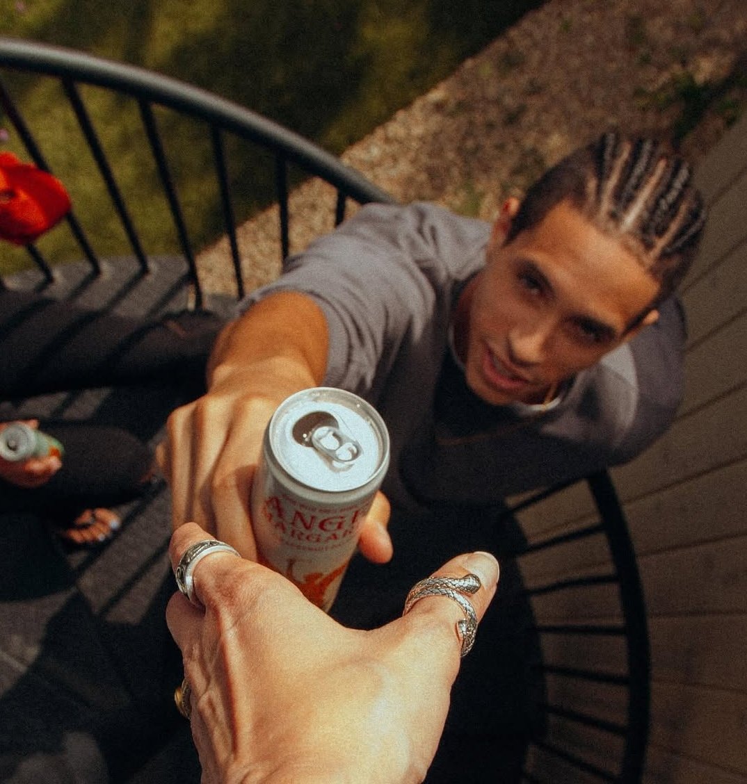 Made with 100 % agave tequila🍸 › 
<a href="/RPAMargarita/">Angel Margarita ᴿᴾ</a> › #RPAngelMargarita

This is what we mean by support system.🍹🤝🏻