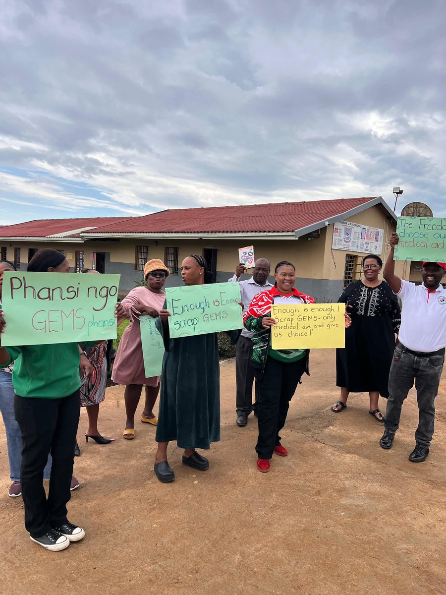_cosatu's tweet photo. Public servants in South Africa under #DENOSA, #NEHAWU, #SADTU, #PIOCRU, #PAWUSA, #SAMATU and #SAEPU have given #GEMS Board 7 days to respond to members of the Government Employees Medical Scheme at last week National Day of Action @Newzroom405 @pscbcnews
@1Khosi_Meth @dpsa https://t.co/9aYCYY4ApR