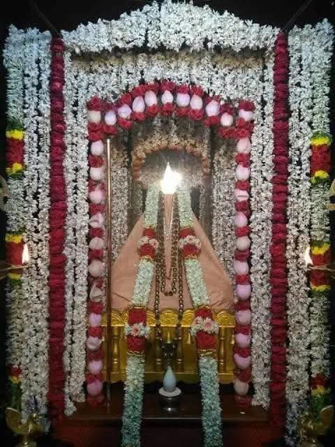 அய்யா வைகுண்டரைப் போற்றுவோம்!

சமத்துவமும் மனிதநேயமும் தழைக்கத் தன் வாழ்வையே அர்ப்பணித்த மாபெரும் ஆன்மிகப் புரட்சியாளர் ஐயா வைகுண்டரின் 194 ஆவது அவதாரத் திருநாளில், தமிழக வாழ்வுரிமைக் கட்சி உலகெங்கும் வாழும் தமிழ் மக்களுக்கு தனது அன்பான வாழ்த்துகளை உரித்தாக்குகிறது.