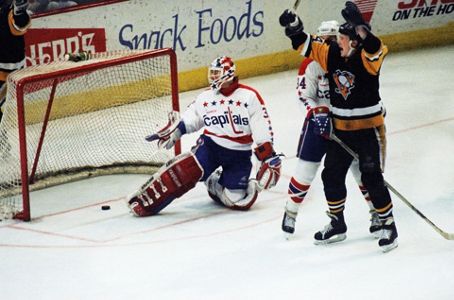 pre2000hockey's tweet image. #vintagehockey #capitals #penguins