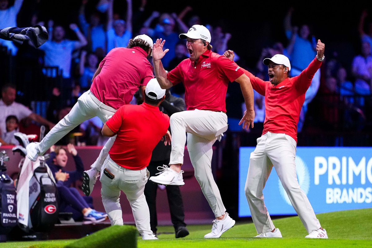 Fore Play tweet media