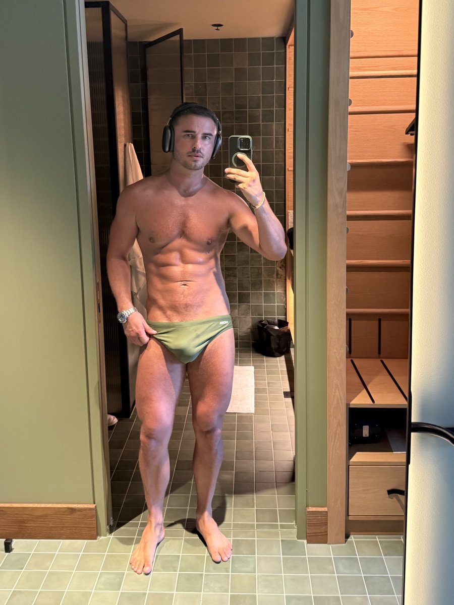 Oliver Bailey tweet media