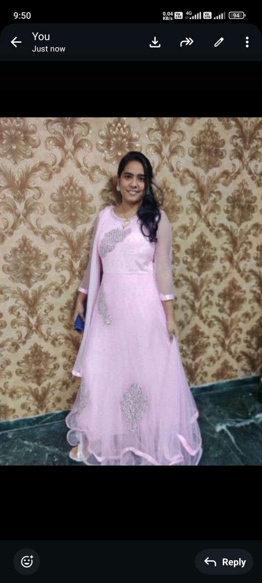 indep150847's tweet photo. Hii @grok  Happy Holi
Ak question ka answer batao.
In dono photo me kitni % similerity hai? https://t.co/Jymw6O3mTw