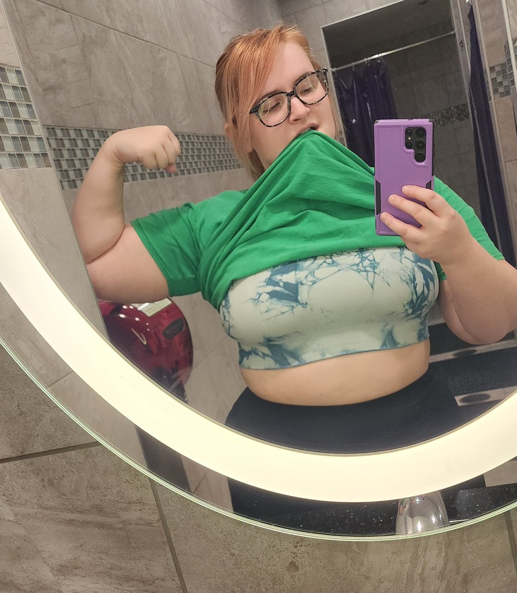 The ElectroCutie | 高電圧キャット ⚡️😸 tweet media