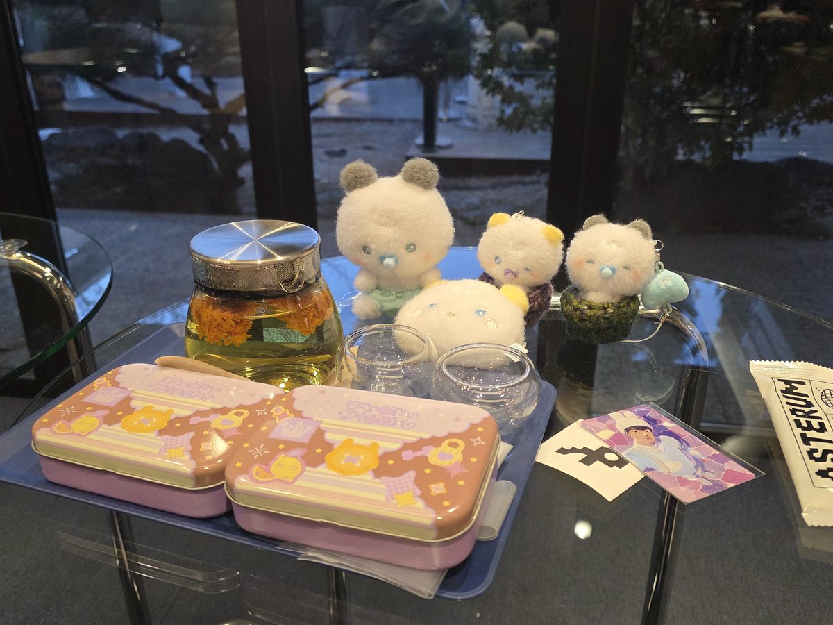 SoDa_0312's tweet photo. 왼쪽 사진의 모바일참 뫄용 화분 가지실 분??
혼자 설수 있고 귀여워요
리본도 달앗음
이런용도... https://t.co/1rxtno6lCX