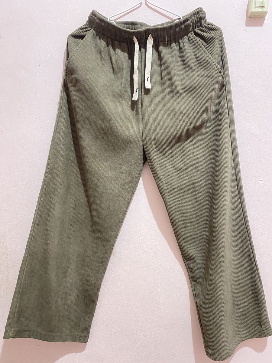 prelovedby_cc tweet media