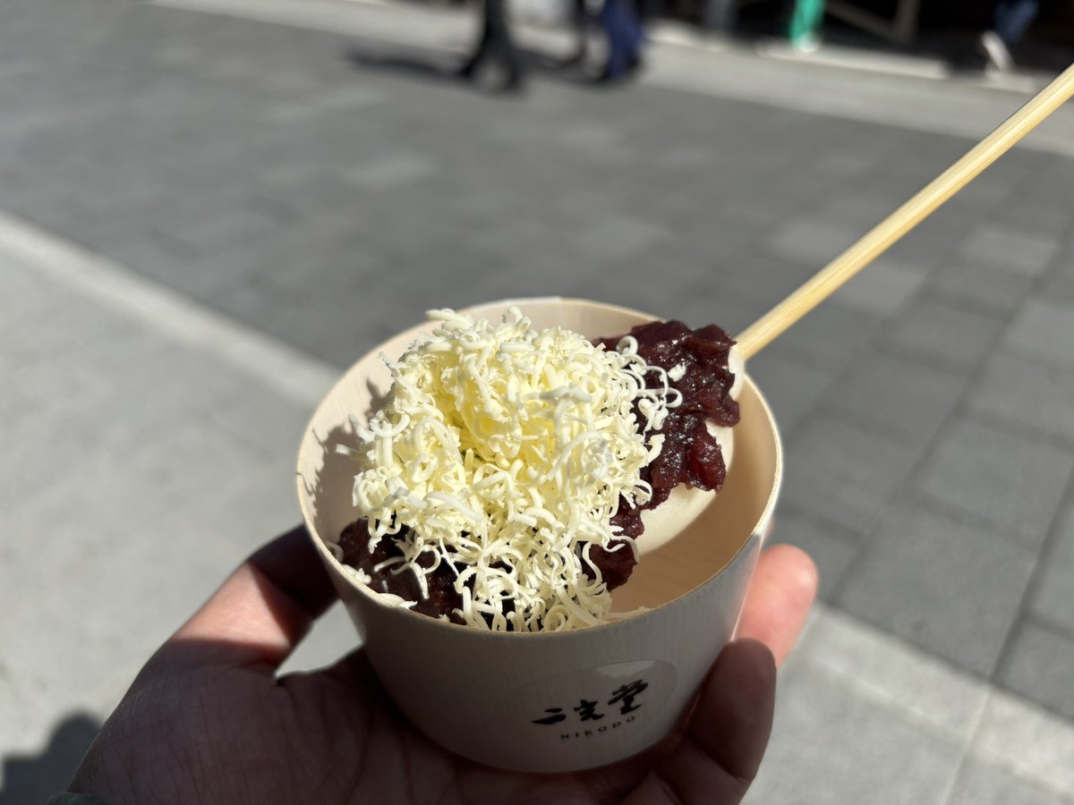 しょっぱいのと甘いのを交互にいけば無限に食えそう
