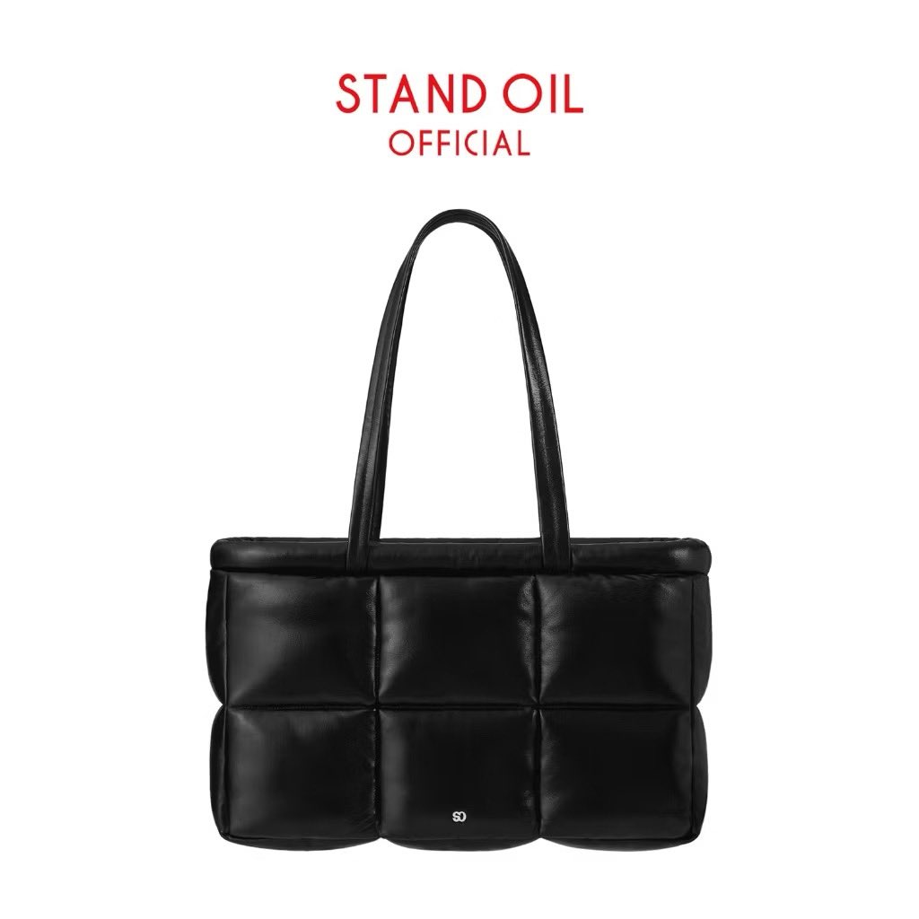 Sugartaeta's tweet photo. 💞ส่งต่อ  STAND OIL💞

[STAND OIL] Bubble Bag / Leathery 
Black color 
💸ราคา 1,400 รวมส่ง
รุ่นฝั่งขวามือภาพ3 มีถุงผ้าครบ ใช้ไปแค่1ทริป
สนใจDM
#standoil #standoilส่งต่อ #standoilพร้อมส่ง #standoilthailand #standoilมือสอง #standoilมือ2 #ส่งต่อกระเป๋า #ส่งต่อกระเป๋ามือสอง #แสตนออย https://t.co/BDdc0ZU27z