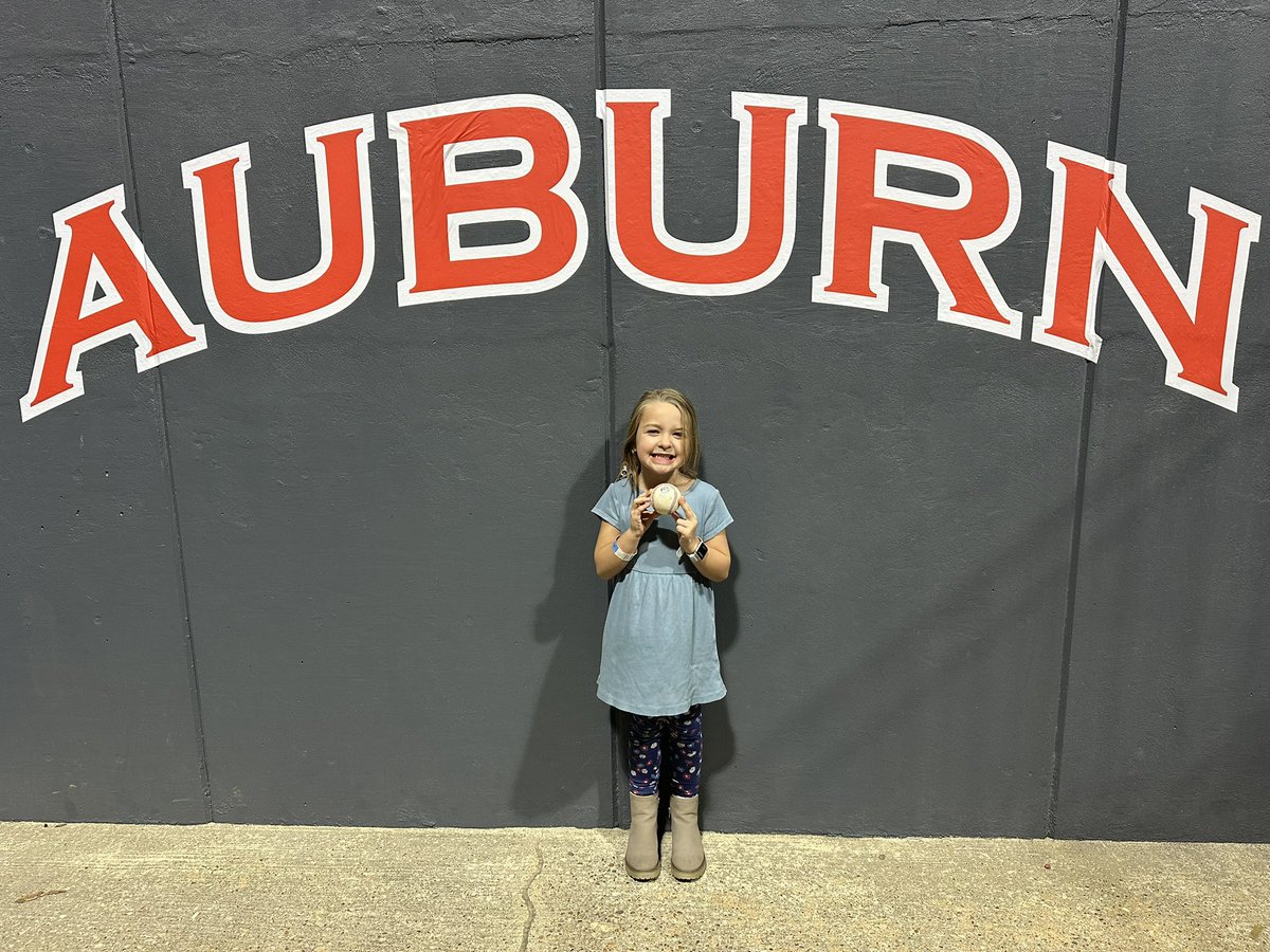 Gib Ellis tweet media