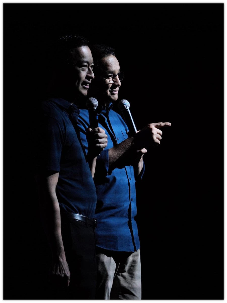 Happy birthday, <a href="/tomlembong/">Tom Lembong</a>! Tuh, pilih sendiri kadonya ya…