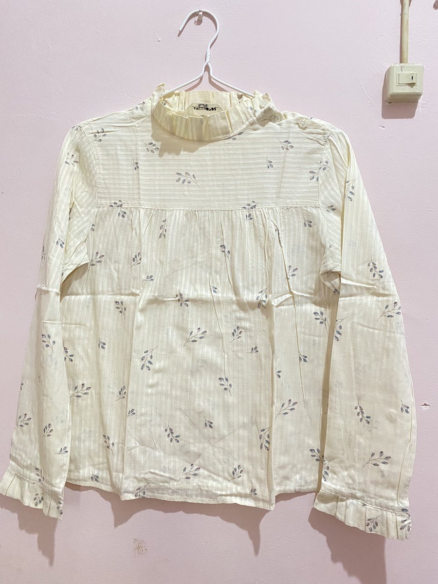 prelovedby_cc tweet media