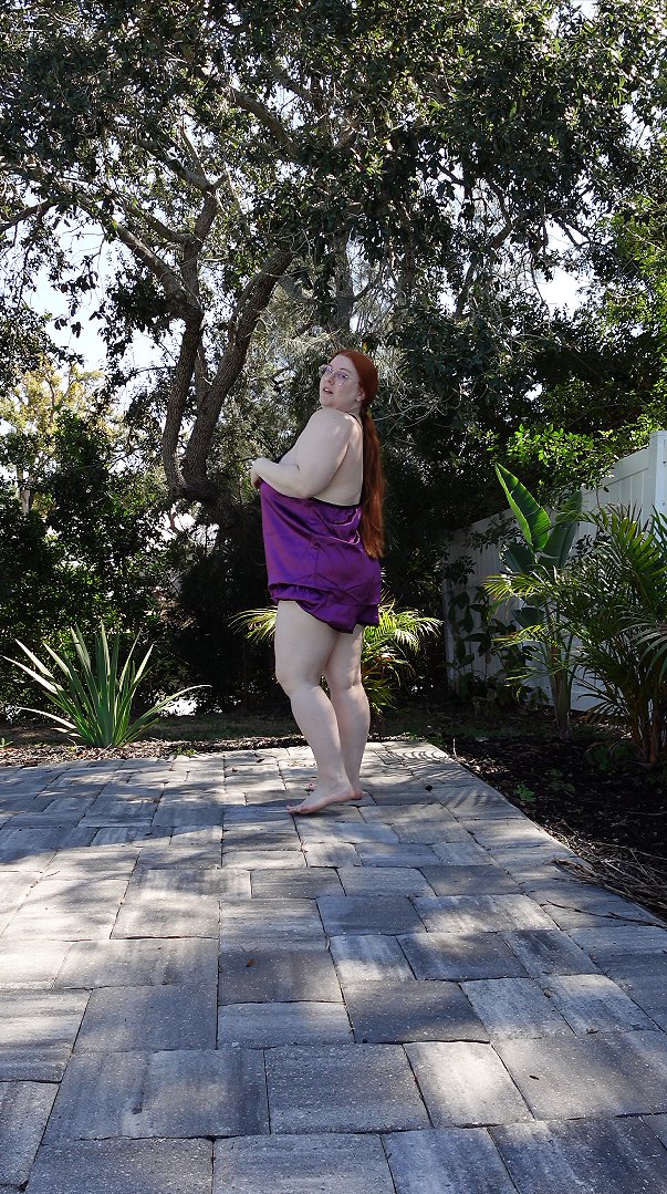 EmberSweets tweet media