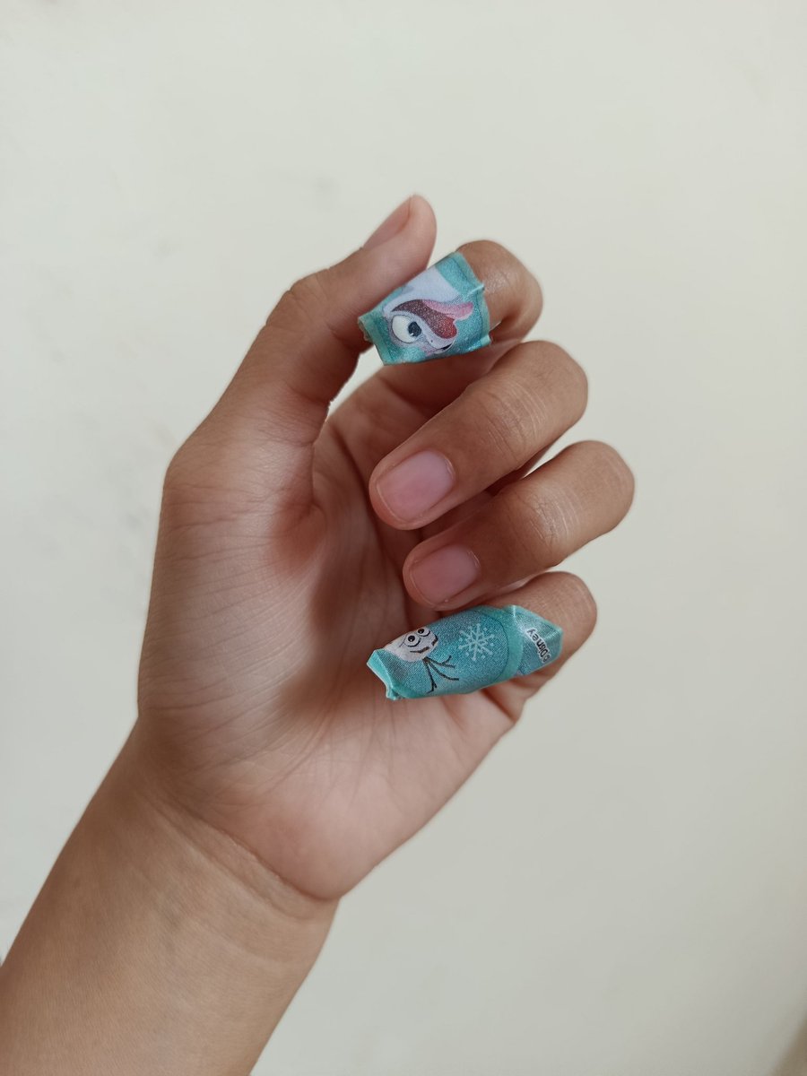 Aduh, banyak banget tingkahnya wkwk 🤣