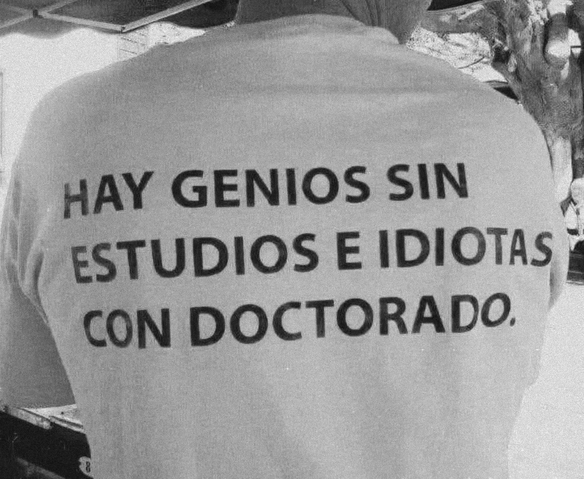 MsCiencia2's tweet photo. 🧐 https://t.co/heIeIIkplS