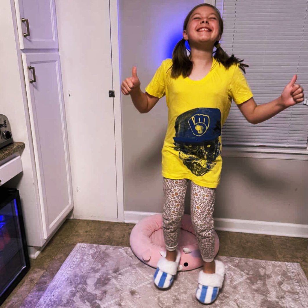 Wiskullsin tweet media