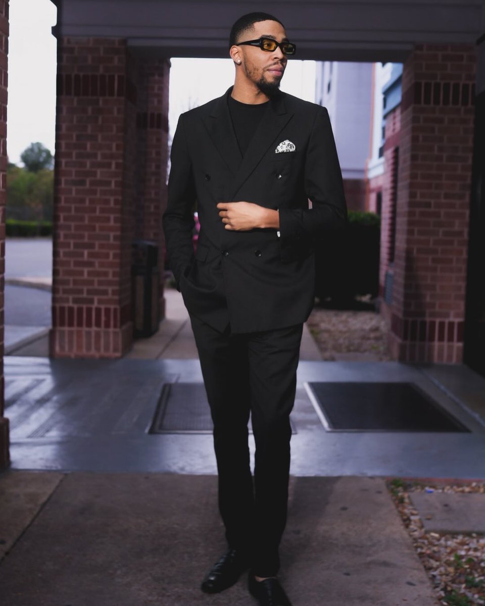 MARCH15th (@de_rell) on Twitter photo 