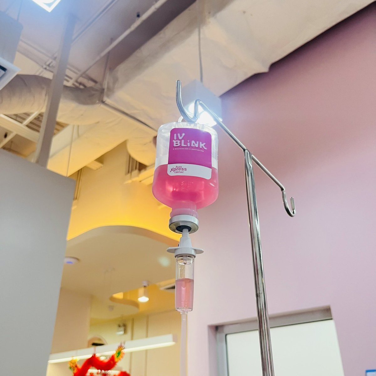 นี่มาแจกทริคดริปผิวลด 100 บาทแถมได้กันแดดฟรี
คือตอนนี้ Aura Xpress X Plantnery ละดริปผิวเค้าลด 100บาททุกสูตร ละให้กันแดดฟรีอีก ไปดริปทุกวันเลยได้มั้ย5555