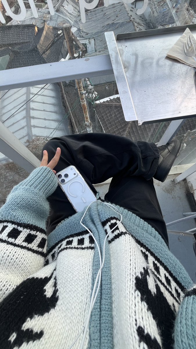 강 (🪖) tweet media