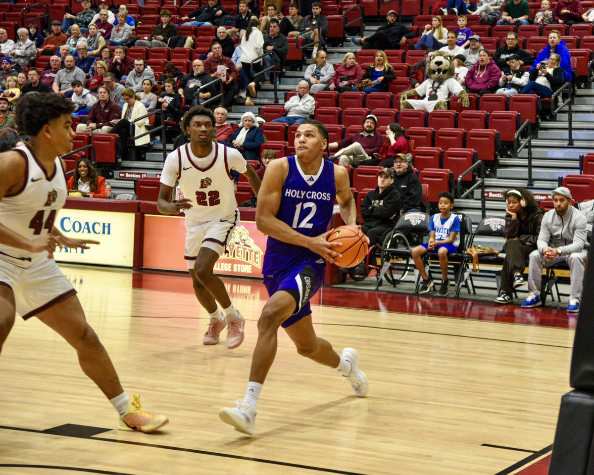 Holy Cross Men's Basketball tweet media