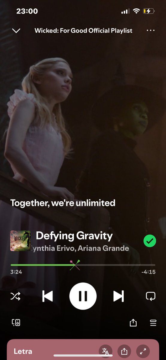 OMG UNA ESCOBA Y UNA VARITA EN LA BARRA DE SPOTIFY EN CUALQUIER CANCIÓN DE WICKED 😭🩷💚