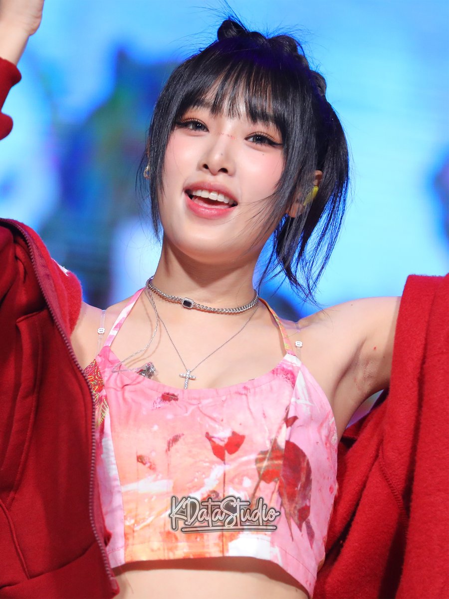 KDataStudio's tweet image. 230518 Yena at 2023 SEJONG UNIVERSITY DAEDONGJAE FESTIVAL

#YENA #예나 #IZONE #아이즈원 #KPOP #4Kwallpaper #4K #wallpaper

More in the comments ⬇️