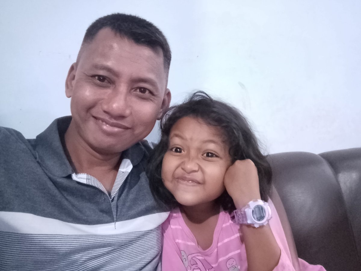 arnoaulia's tweet photo. bersama poRORO
cc: @mbahwosupit
#EdisiPamerJamTanganBaru https://t.co/9YwdoDcabi