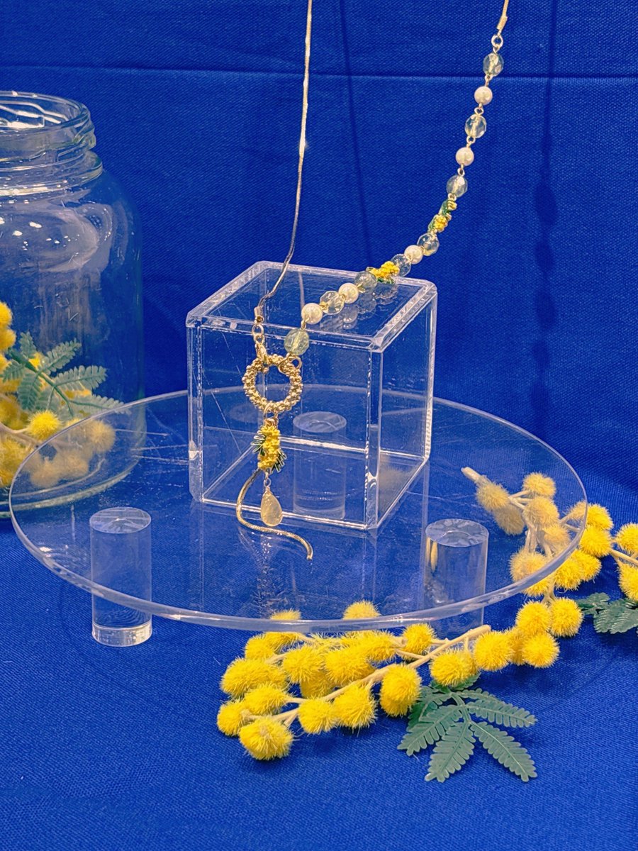 📢支店1階より ✨️ミモザのY字ネックレス✨️ 開閉バチカンで着脱簡単