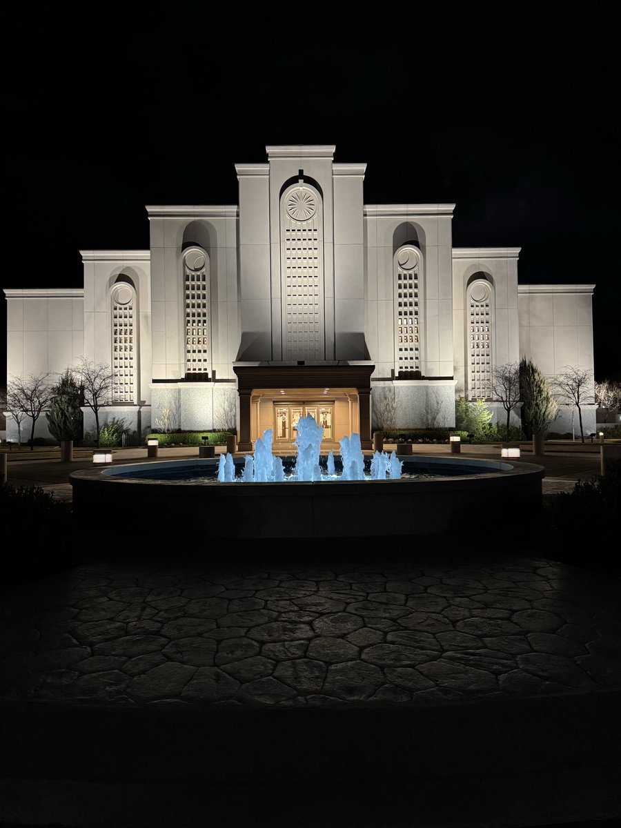 AlanaLee tweet media