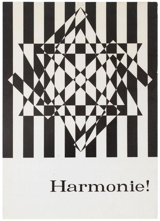 he's holding up a design made by the prolific Syrian/Kosovar artist and poet Abdulkader Arnaout. made in 1971. he made other designs in the same year for posters symbolizing connection between the fascist regimes, including the us. 
palestineposterproject.org/artists/abdulk…
abdulkaderarnaout.com/home/