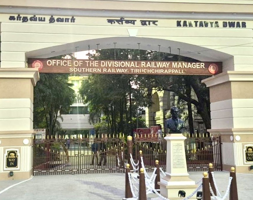 Dr Tamilisai Soundararajan tweet media